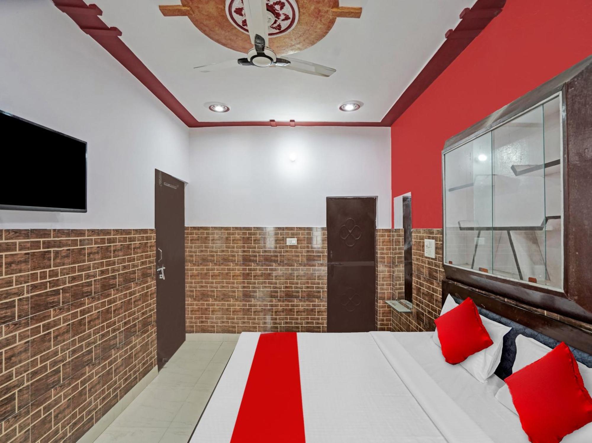 Hotel O Oreo Grand Meerut Exterior photo